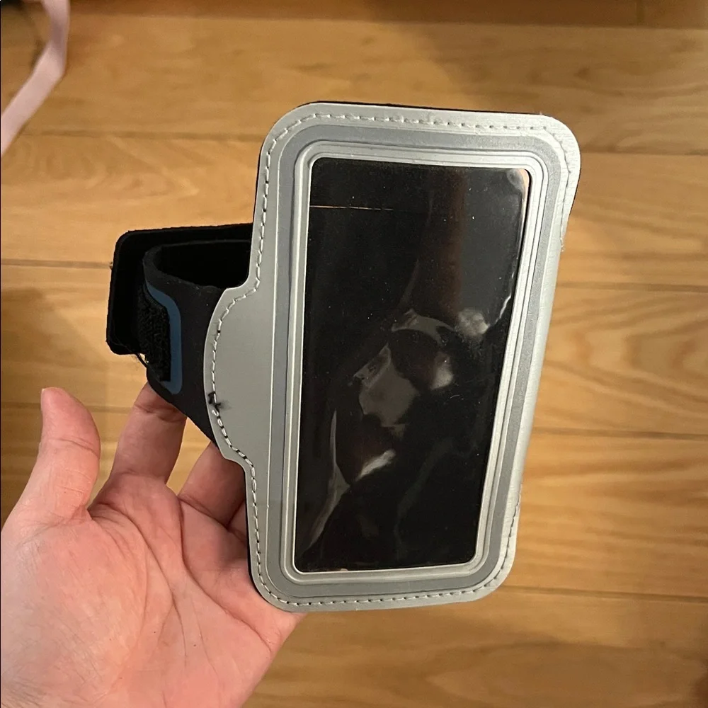 Armband Phone Holder